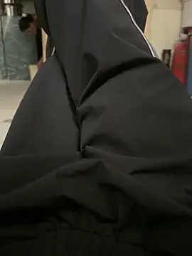 zxcvgf12300 online show from 24, 4, 2026