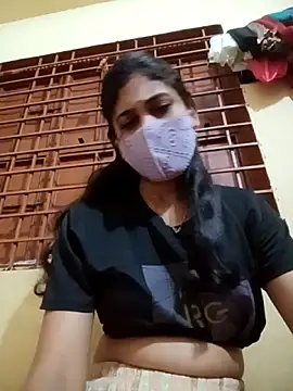 Snapshot of queenneha69 chatting on 2, 5, 2026 queenneha69 online show from 2, 5, 2026