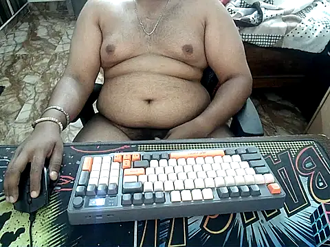 maxi23932 online show from 22, 4, 2026