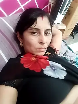 Hot ree85 online show from 12, 4, 2026