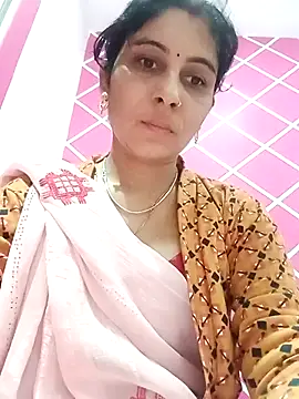 Hot ree85 online show from 3, 2, 2026