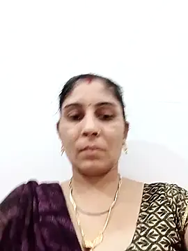 Hot ree85 online show from 19, 4, 2026