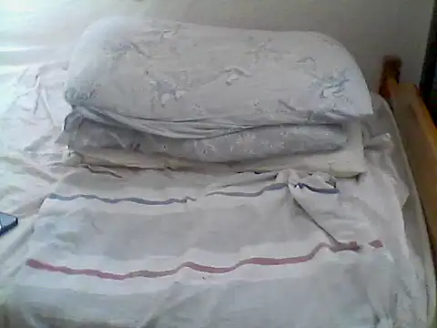 Snapshot of KUCUKSIKLI8CM chatting on 4, 7, 2026 KUCUKSIKLI8CM online show from 4, 7, 2026