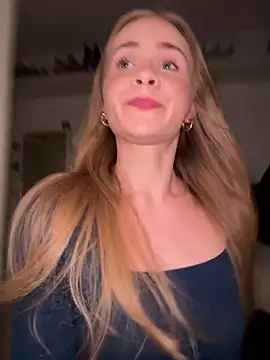 Sunny Eve online show from 1, 4, 2026