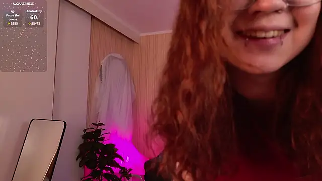 A Lot of Bunny online show from 8, 3, 2026