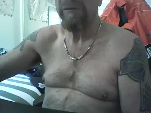 loudandproud online show from 22, 6, 2026