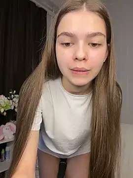 SkylineBliss online show from 3, 6, 2026