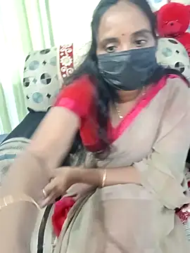 Tinarosy13 online show from 13, 2, 2026