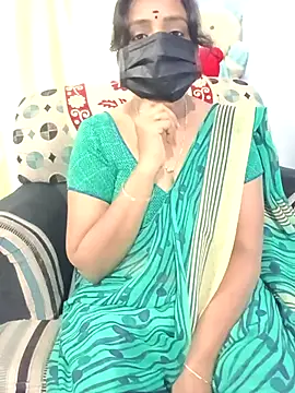 Tinarosy13 online show from 4, 3, 2026