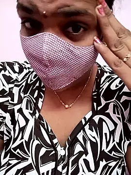 Snapshot of Ammu14399 chatting on 1, 3, 2026 Ammu14399 online show from 1, 3, 2026