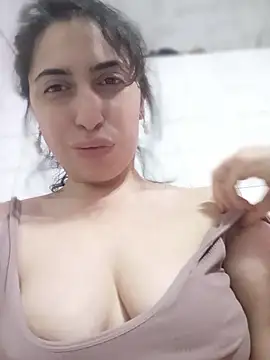 darkgodessone online show from 20, 4, 2026