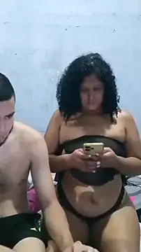 Isabel and Heckler online show from 5, 2, 2026