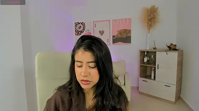 Sussan Monroe online show from 24, 2, 2026