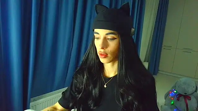 Vlada Elfie online show from 22, 2, 2026