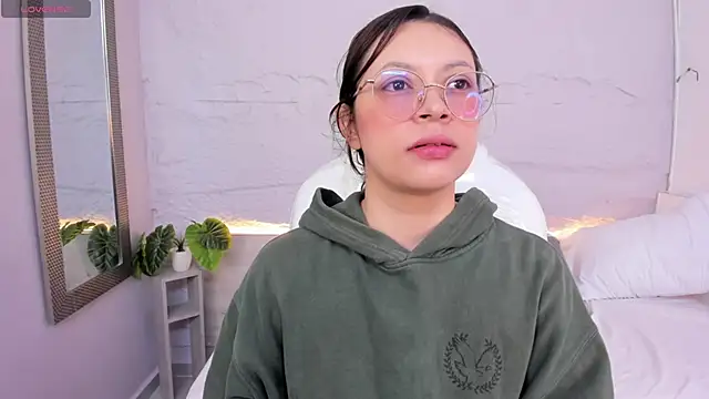 Snapshot of lanna_18_ chatting on 23, 5, 2026 lanna 18 online show from 23, 5, 2026
