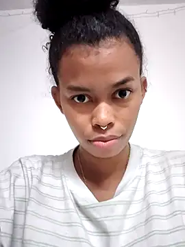 shenna brunette online show from 28, 2, 2026