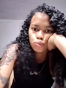 shenna brunette online show from 4, 3, 2026