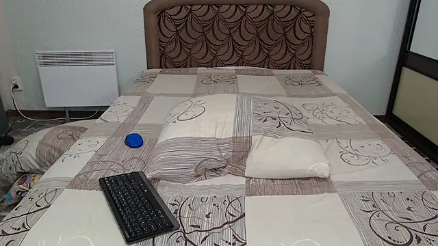  Sweet Dream  online show from 21, 2, 2025