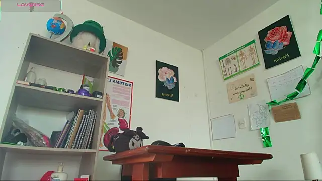 Jessica Beltrann online show from 10, 3, 2026