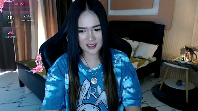 simplykhate online show from 18, 2, 2026