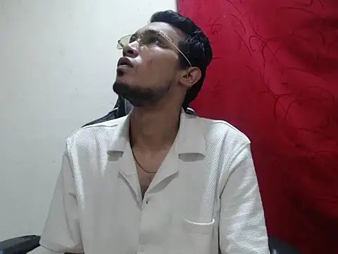 Calientes96 online show from 25, 2, 2026