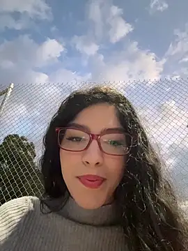 Snapshot of dani_bela chatting on 30, 4, 2026 dani bela online show from 30, 4, 2026