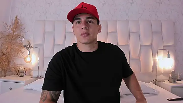 MassimoCo  online show from 10, 3, 2026