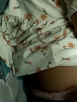 couple fun  online show from 23, 4, 2026