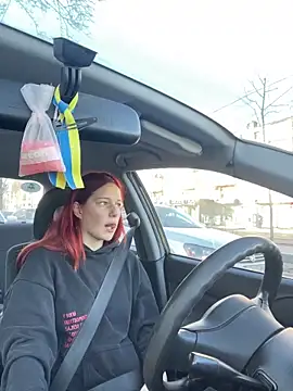 Lily Viola online show from 6, 3, 2026