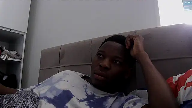 Bigchocco online show from 14, 4, 2026