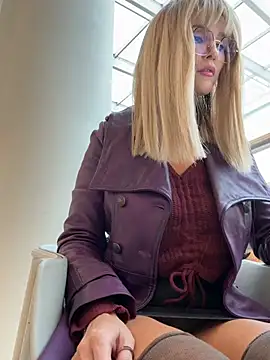 NaughtyNinky online show from 19, 2, 2026