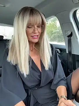 NaughtyNinky online show from 14, 4, 2026