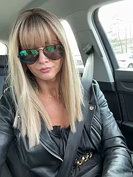 NaughtyNinky online show from 12, 3, 2026