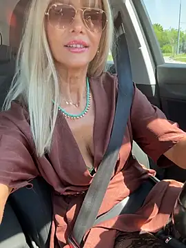 Snapshot of NaughtyNinky chatting on 26, 5, 2026 NaughtyNinky online show from 26, 5, 2026