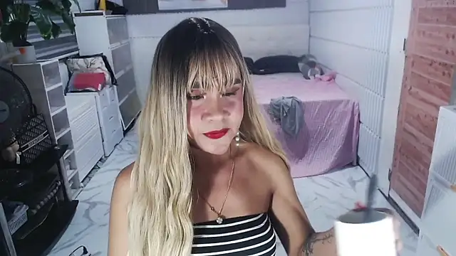 MShealthyCumTS69 online show from 4, 6, 2026