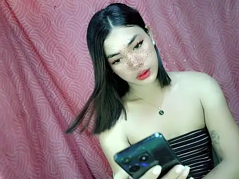 Snapshot of Margalona_ chatting on 16, 7, 2026 Margalona online show from 16, 7, 2026