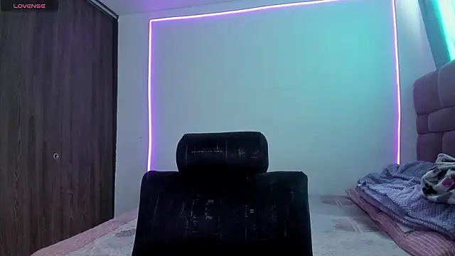 maazikeenx online show from 11, 3, 2026