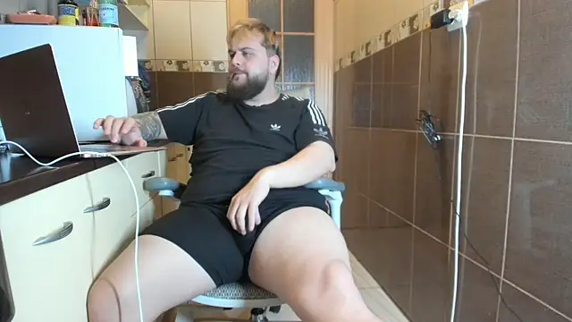 ashtondel online show from 21, 4, 2026