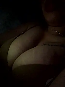 Minhkhue121 online show from 18, 1, 2026