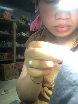 Minhkhue121 online show from 7, 3, 2026