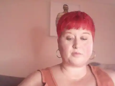 BustyRedxx online show from 21, 5, 2026