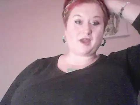 BustyRedxx online show from 23, 2, 2026