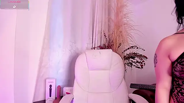  ttaylor  online show from 4, 3, 2026