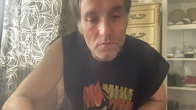 Snapshot of wolverinedream chatting on 6, 6, 2026 wolverinedream online show from 6, 6, 2026