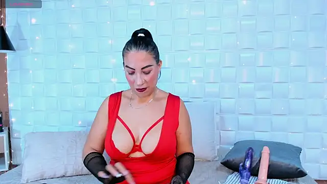 Snapshot of AmberJoyMilf chatting on 3, 5, 2026 AmberJoyMilf online show from 3, 5, 2026