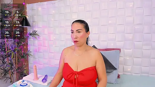 Snapshot of AmberJoyMilf chatting on 6, 5, 2026 AmberJoyMilf online show from 6, 5, 2026