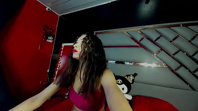 Clarita Hill online show from 19, 3, 2026