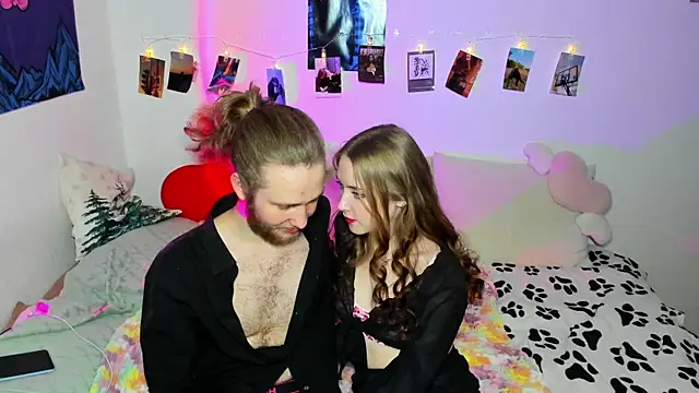 swiity room  online show from 13, 1, 2026