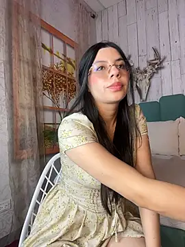 Snapshot of ShyDesireXXX chatting on 16, 6, 2026 ShyDesireXXX online show from 16, 6, 2026