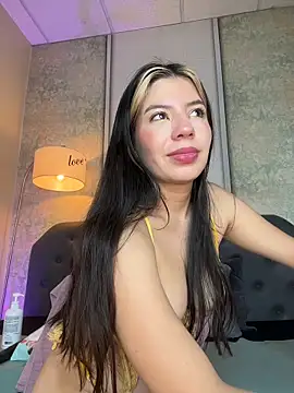 Snapshot of ShyDesireXXX chatting on 8, 6, 2026 ShyDesireXXX online show from 8, 6, 2026